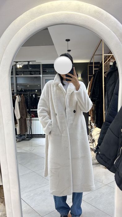 Белая экошубка в пол