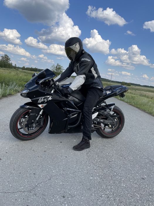 Kawasaki Ninja zx6r мотоцикл продам кавасаки