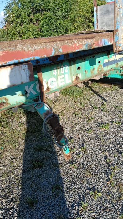 Vând remorcă înmatriculată.