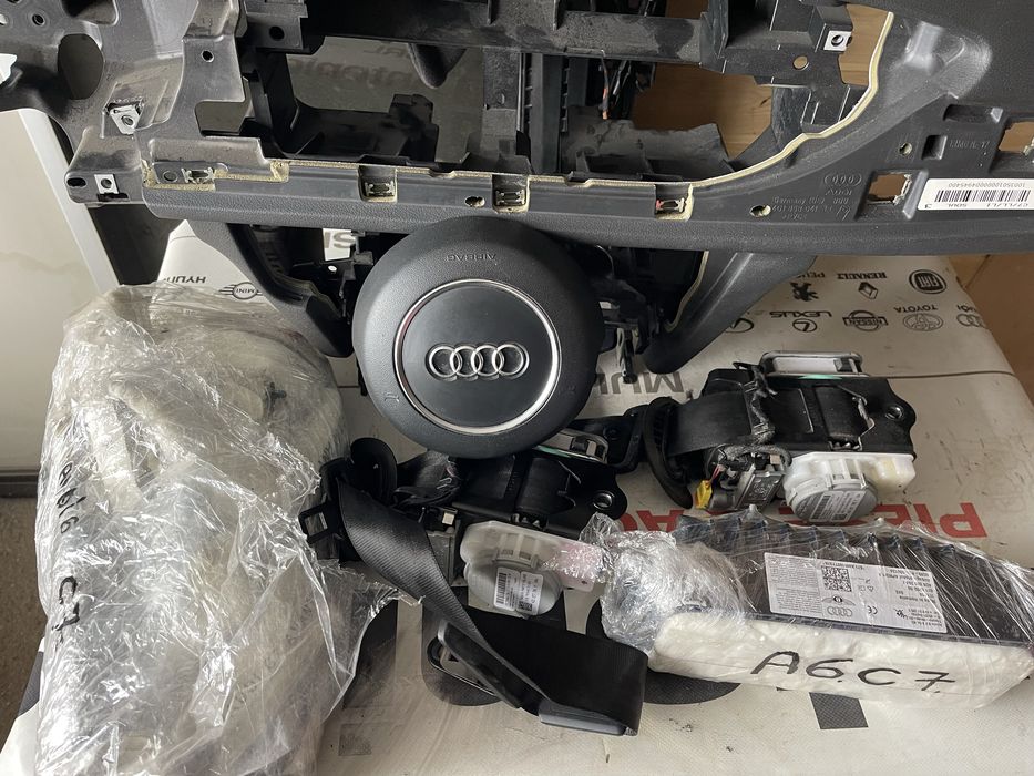 Plansa bord Audi A6 C7