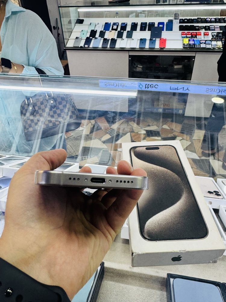 iPhone 15 Pro 128 tali dual sim