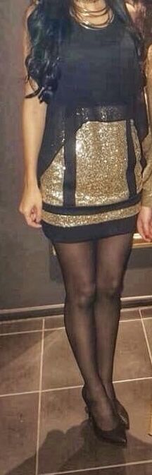 Дамска рокля с воал и пайети