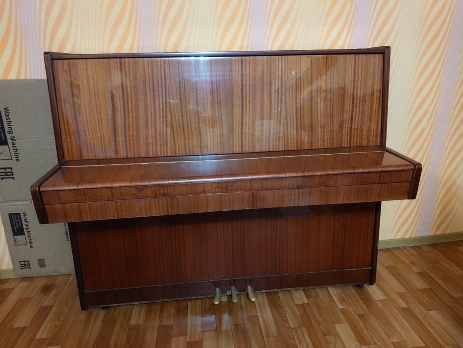 Продам фортепиано "Беларусь "