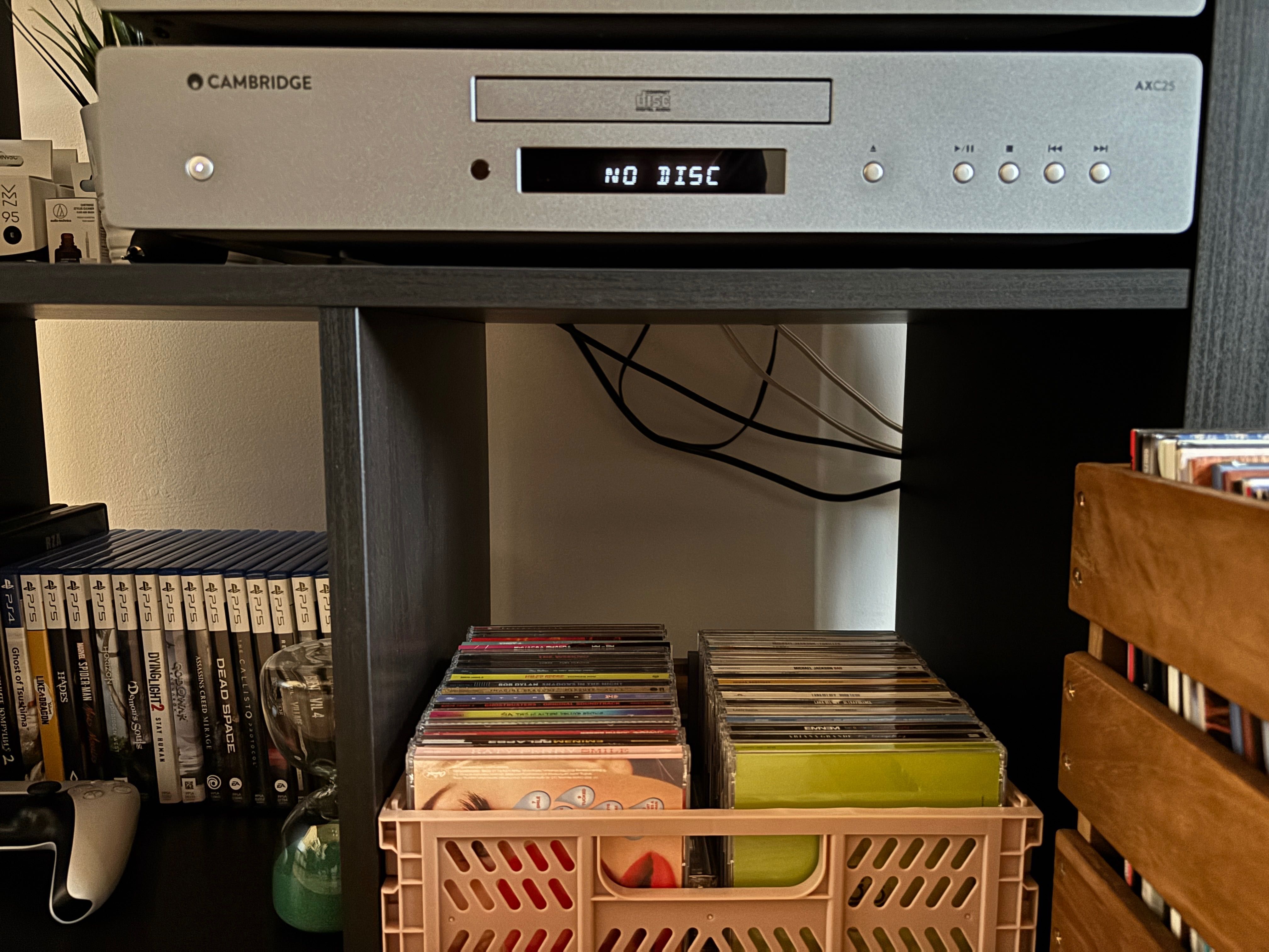 CD Плеър Cambridge Audio AXC25, Сребрист