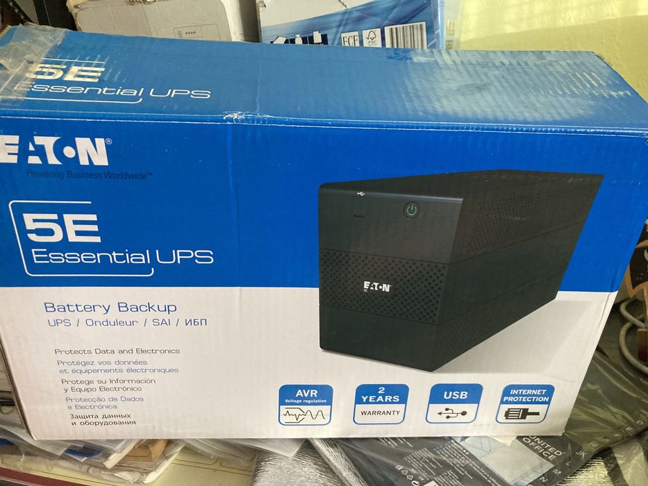 UPS NOU Eaton 5E, 2000VA/1200W, 6 x IEC C13, Negru