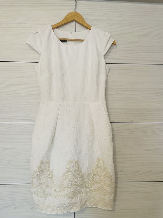 Rochii elegante/casual