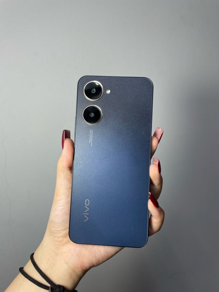 Yivo Y03 128 gb