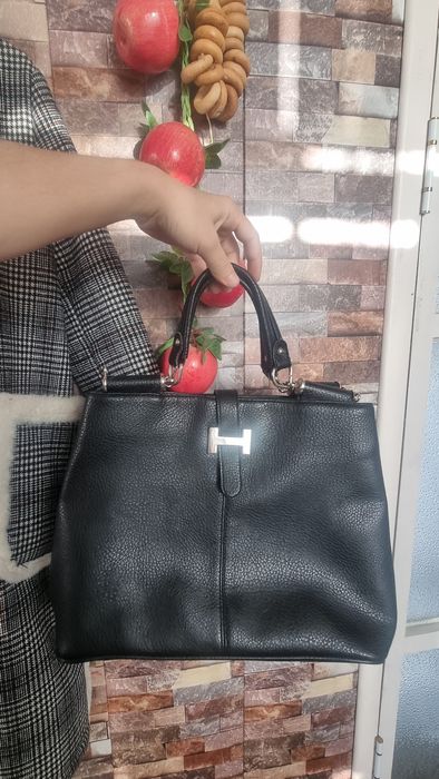 Цена за все Сумка 4 шт Чёрный HERMES Жёлтый-коричневый LC WAIKIKI 
Юну