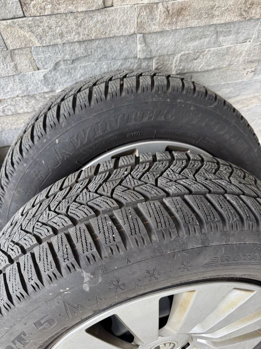 Anvelope iarna 205 60 16,jante otel Skoda