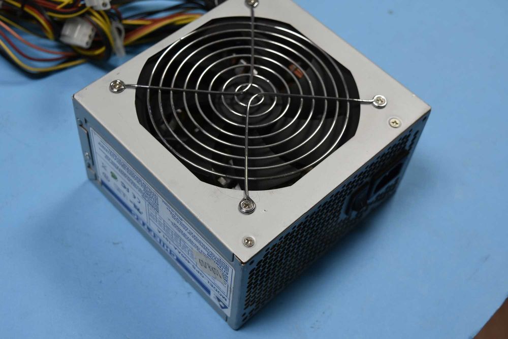 Компютърно захранване 400W Chieftec GPS-400AA-101 120мм FAN