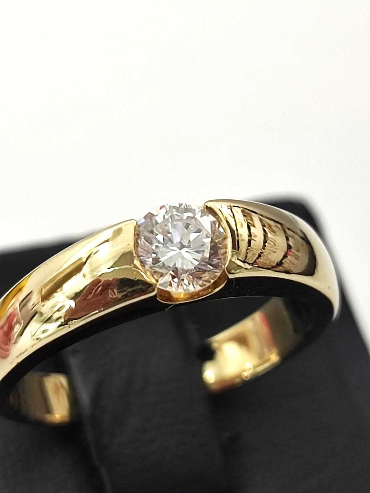 Златен пръстен с диамант 0,55ct. VVS 2 /