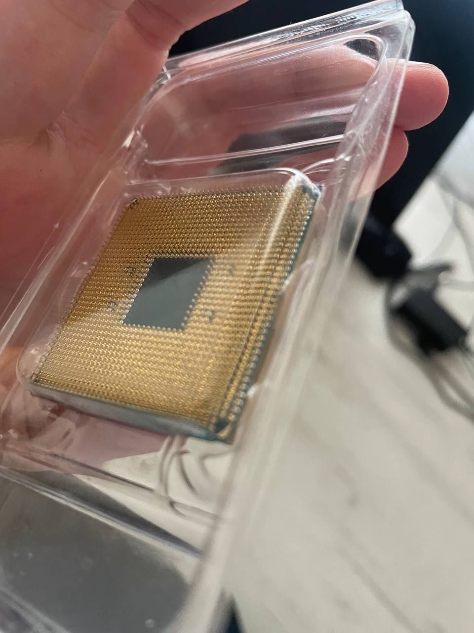Ryzen 5 5950x (16 ядер /32 потоков)аналог( i9 12900k) лучше даже