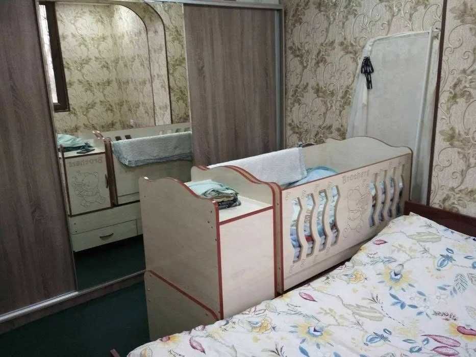 Коракамиш 1 хона 2-этаж квартира ШОШИЛИНЧ сотилади!Сой буйи