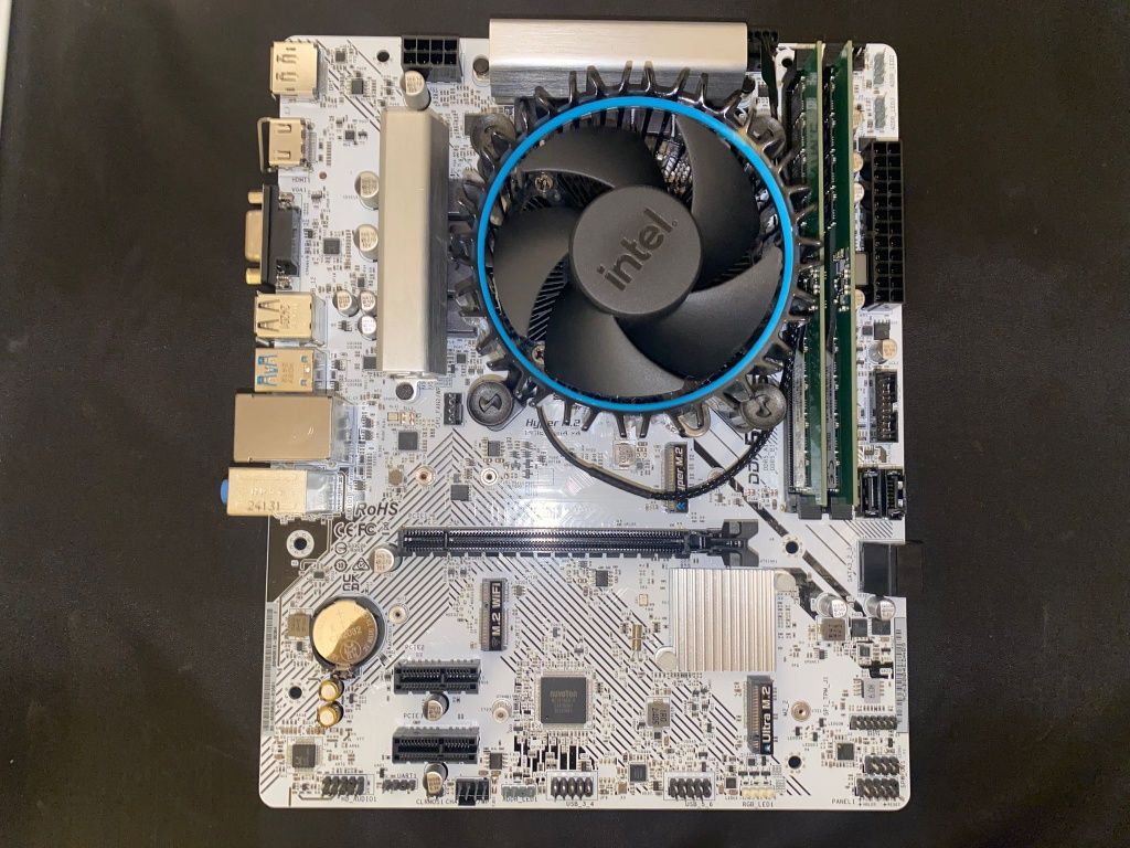 Placa de baza ASRock B760M-HDV/M.2+Core i5 13500 2.5Ghz+32gb ddr5 5600
