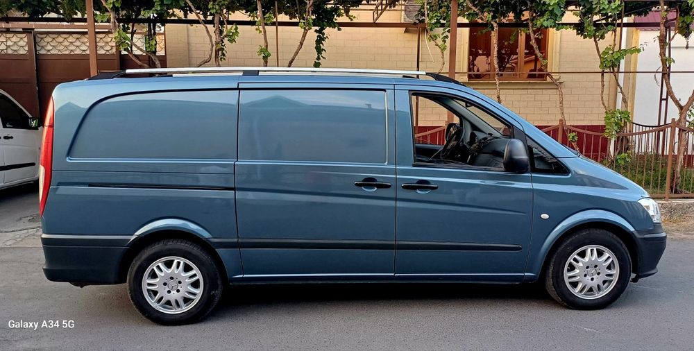 Мерседес Вито 2008