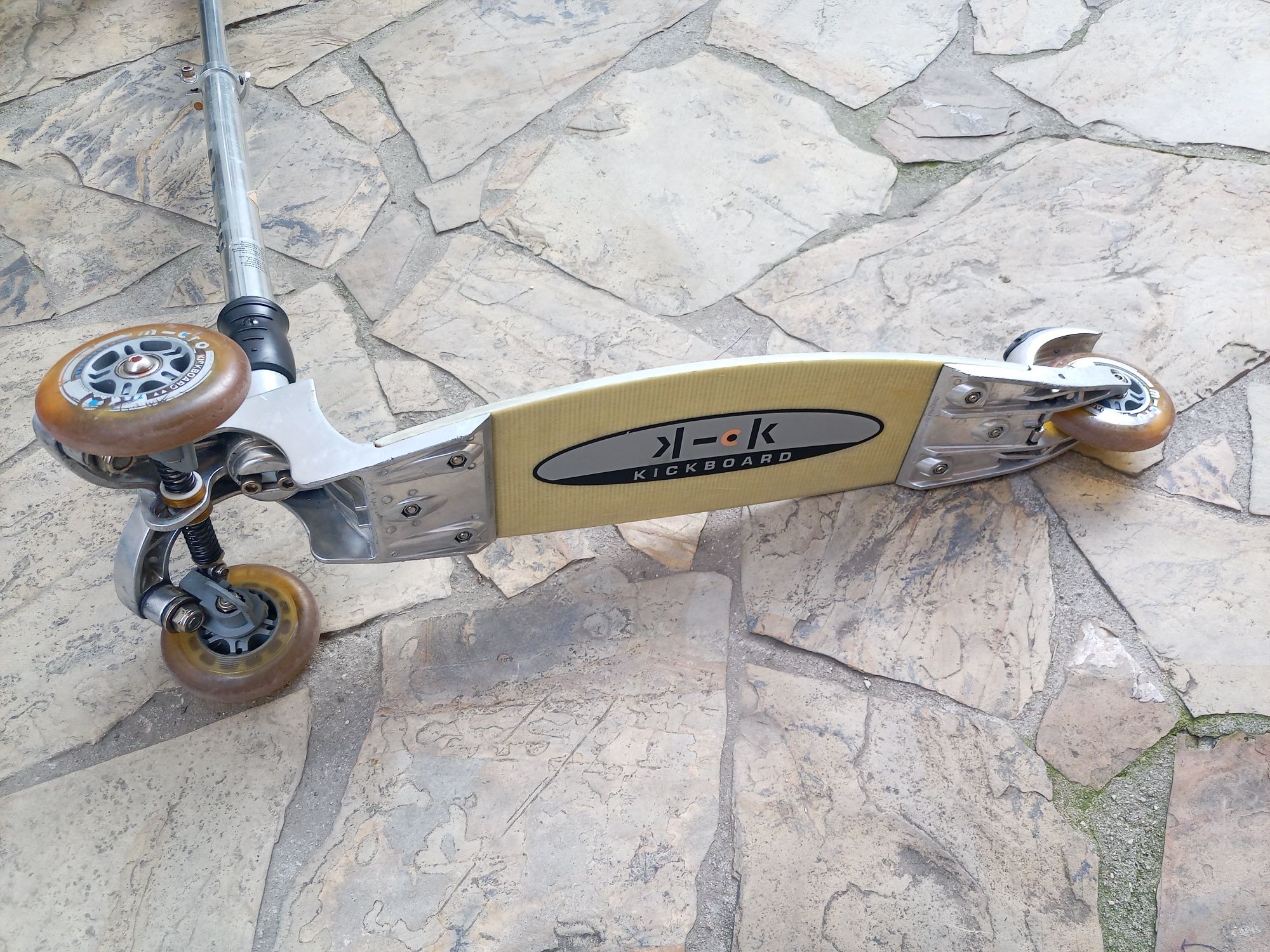 Тротинетка MICRO Kickboard 2