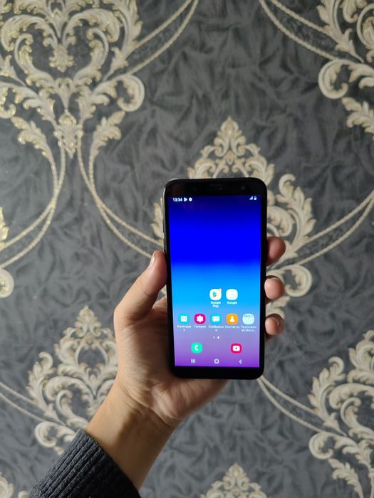 Samsung A6 32gb ekran almashgan sotiladi