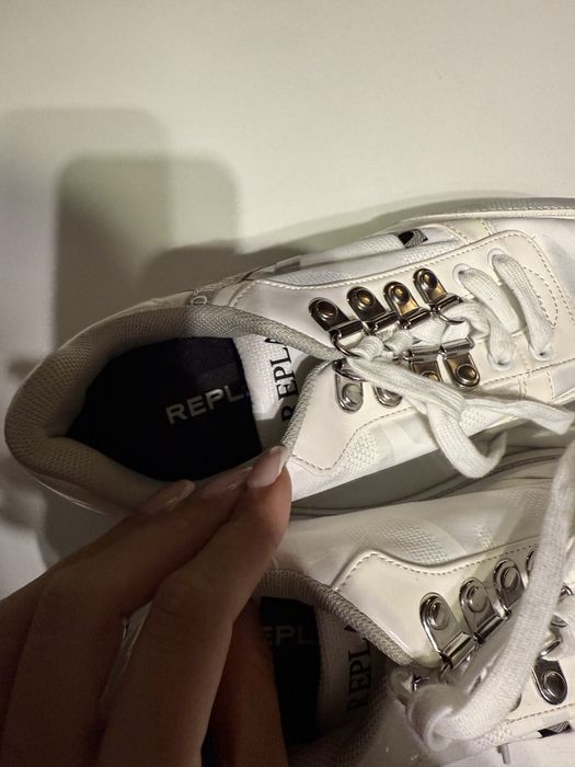 Уникални обувки REPLAY!