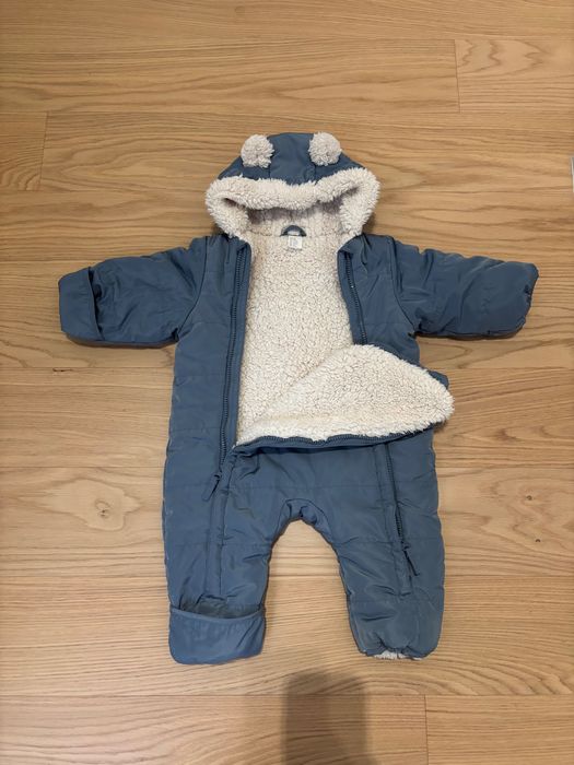 Costum tip salopeta bebelusi H&M marime 68