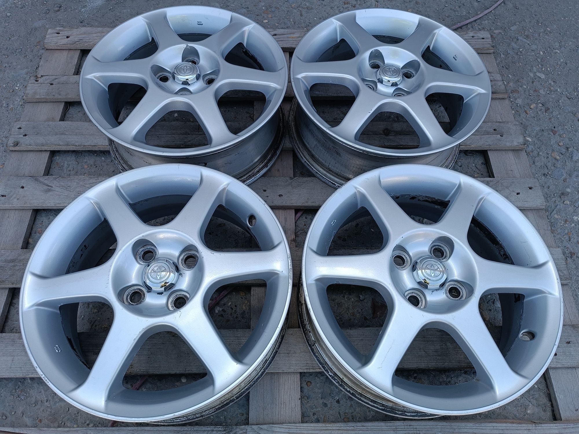Лети джанти 15ки 4х100 Toyota
