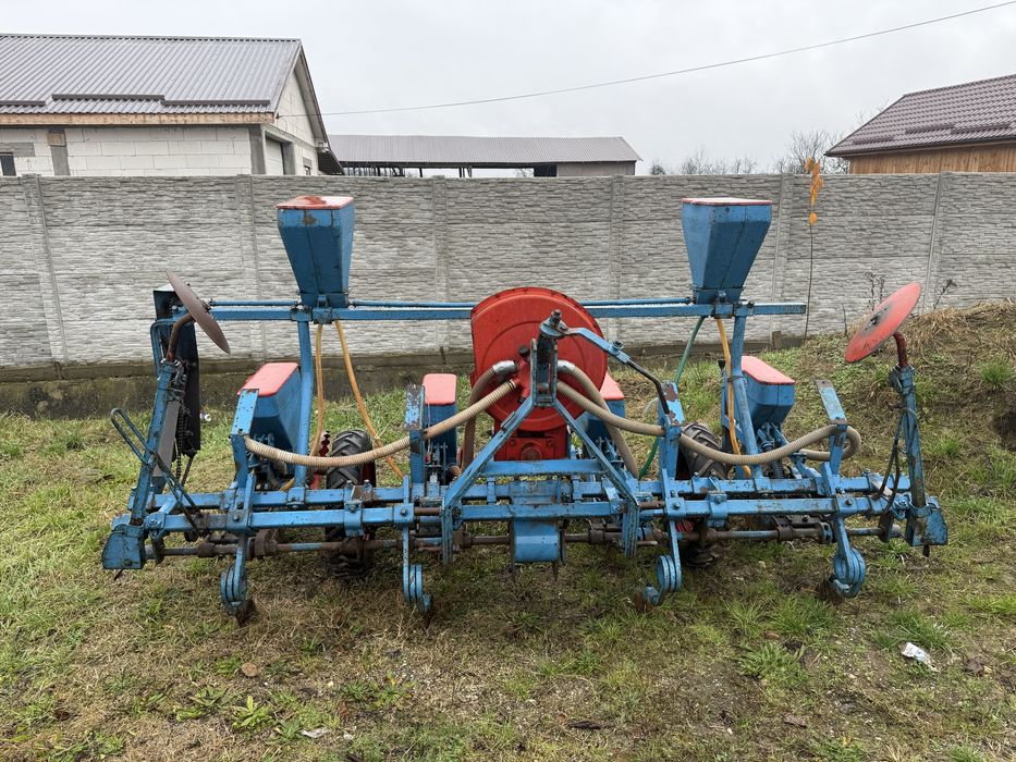 Semanatoare porumb 4 randuri MONOSEM