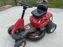 Tractoras tuns gazon masina tuns motocoasa MTD
