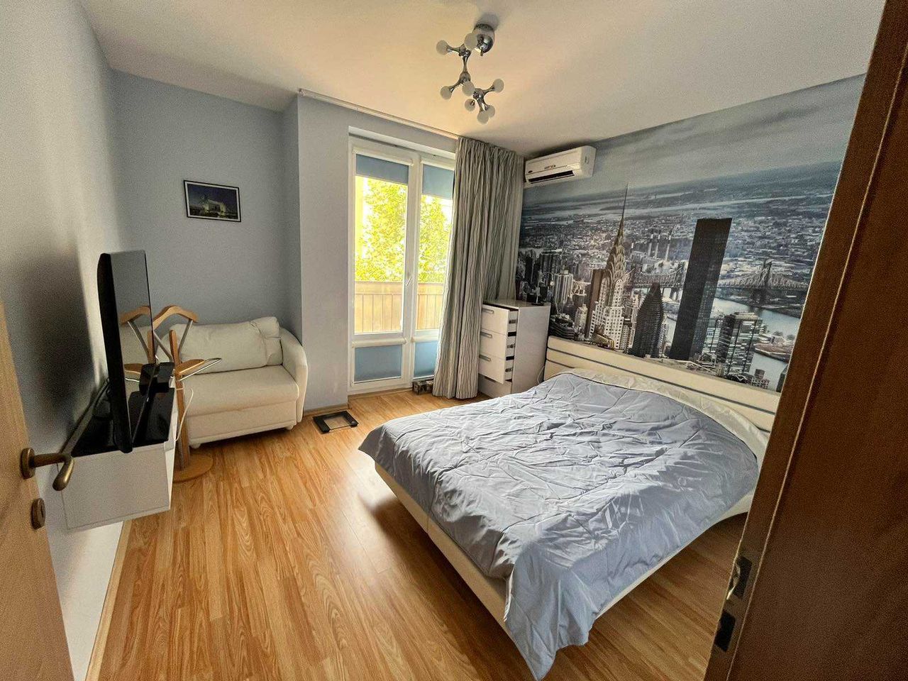 Продава се Тристаен апартамент в к.к. Слънчев бряг - 100 кв.м за 800 €/кв.м - Снимка #3