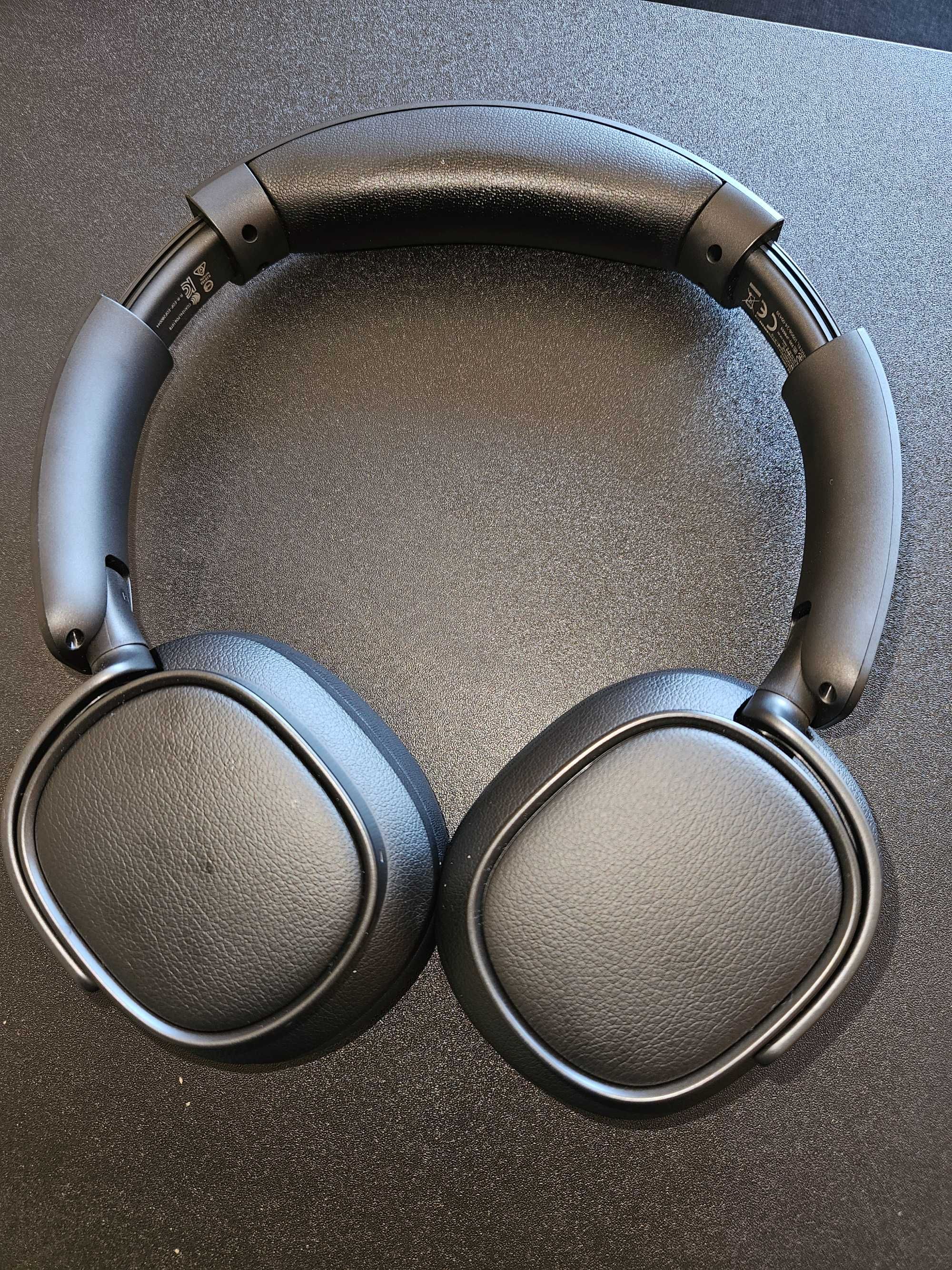 Безжични слушалки Edifier ES850NB