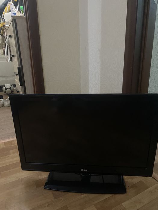 Продам телевизор LG