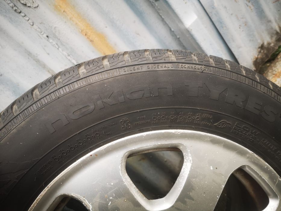 Roti de iarna 195/65 r15