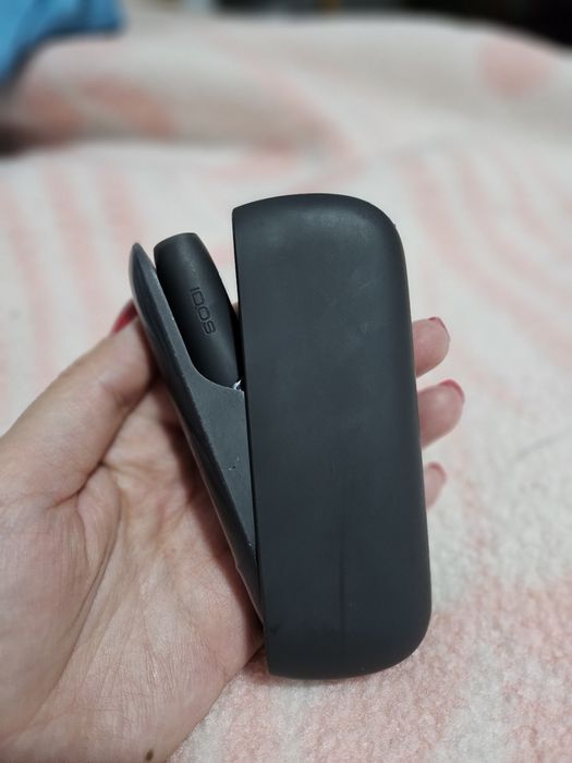 Vand iqos ILUMA gri mat