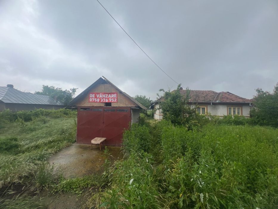 Teren de vanzare + casa