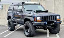 Jeep Cherockee  2.5