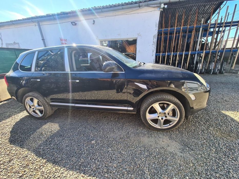 Dezmembrari dezmembrez  Porsche Cayenne 4.5 Benzina 2002-2006