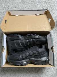 Air max 95 triple black