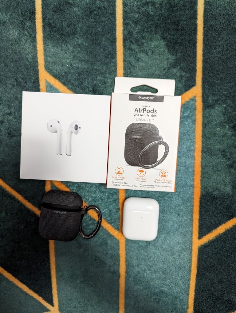 Airpods 2 cu wireless charging case + husa Spigen