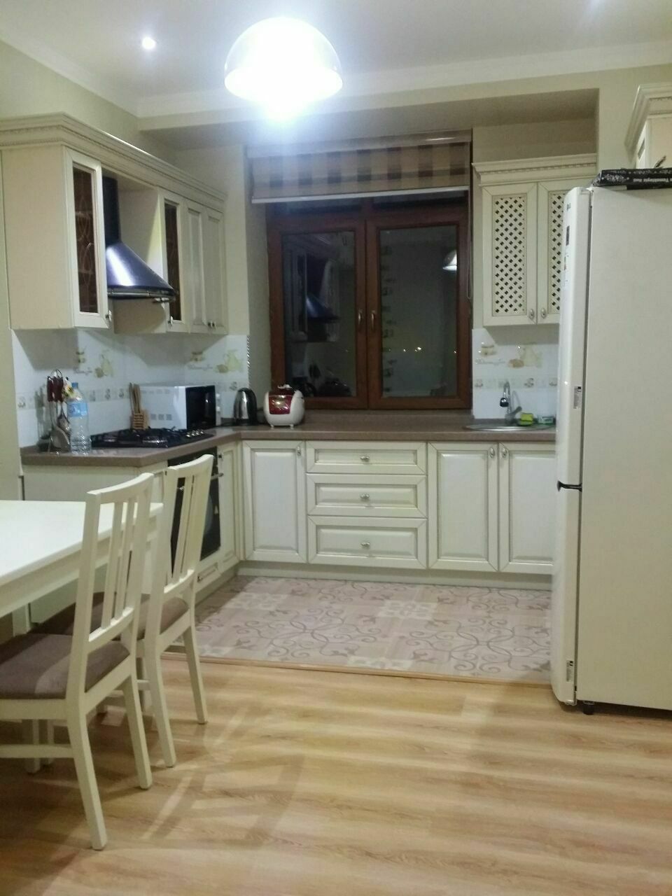 Кунлик квартира дружба метро 3 комнаты 2 спальни