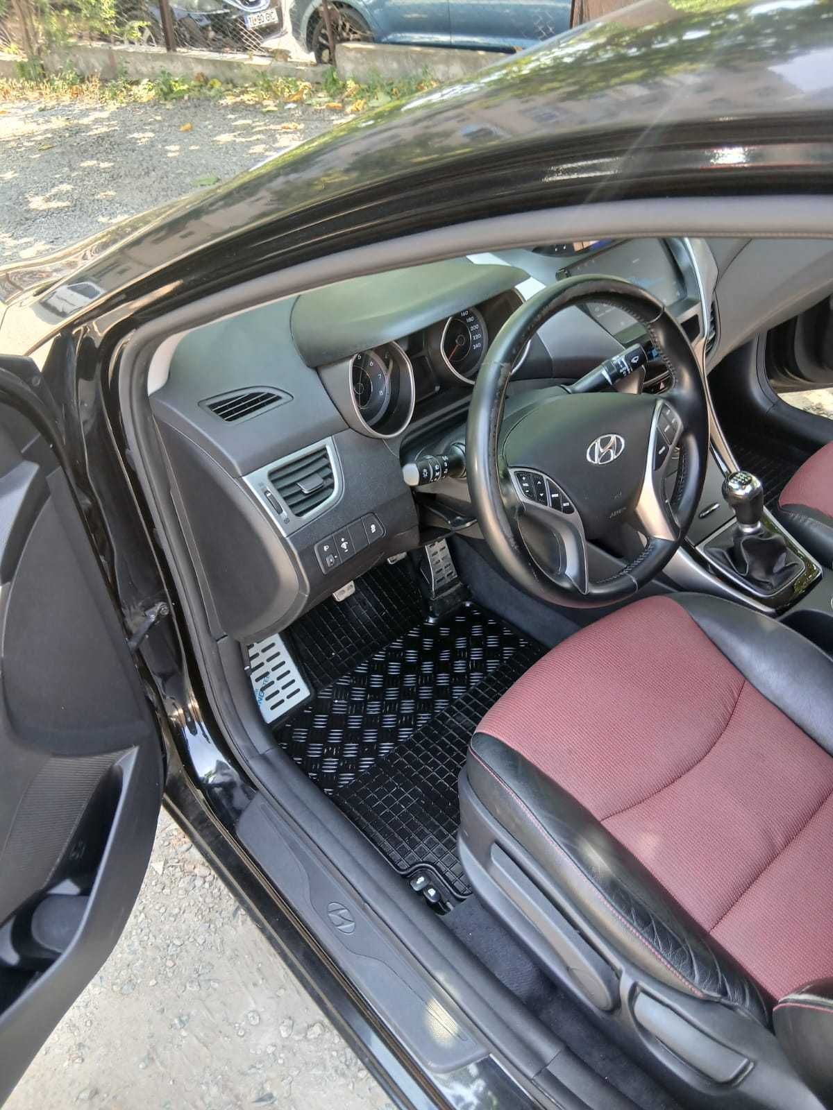 Hyundai Elantra 1,6