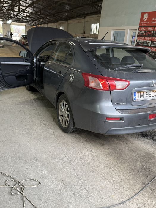 Vand mitsubishi lancer