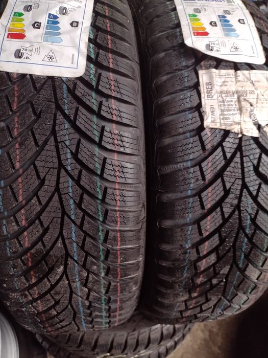 Нови 2бр.195/60/16 Continental TS870 dot3722