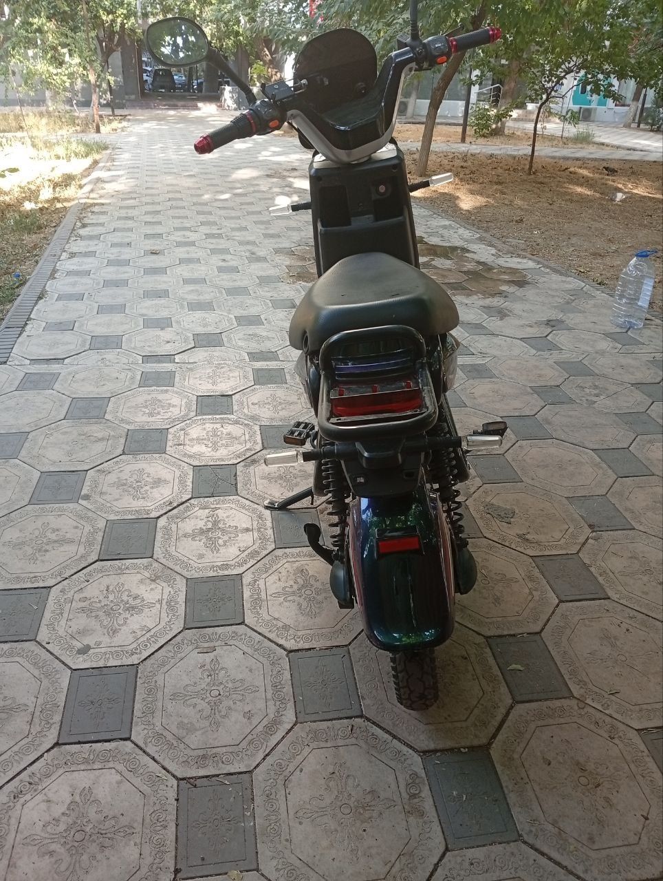 Bonvi scooter 8289  naarxi kelishiladi