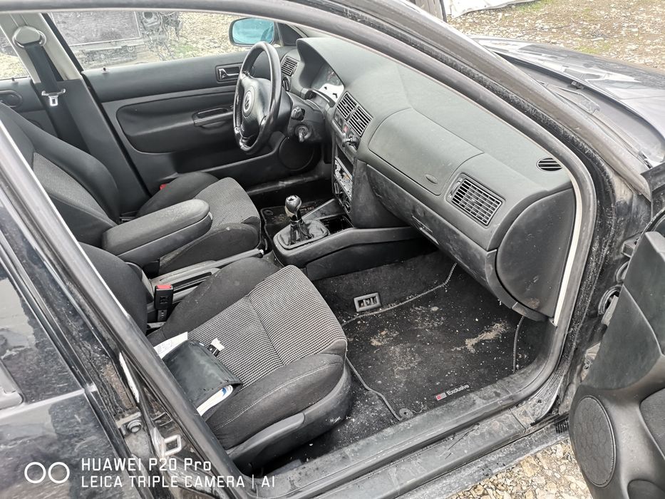 Фолксваген Голф 4 1.8i 20V 125k. На части