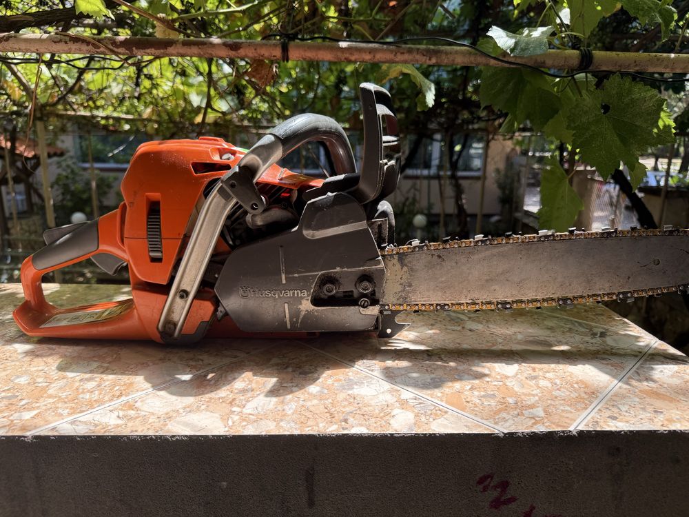 Husqvarna 555