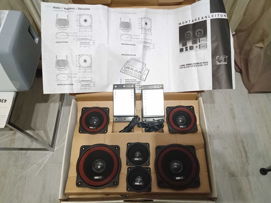 Продавам  комплект  тонколони за  автомобил ,