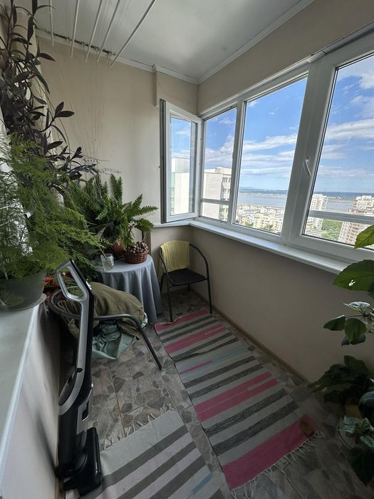 Продава се Тристаен апартамент в Бургас, Зорница - 62 кв.м за 2017 €/кв.м - Снимка #10