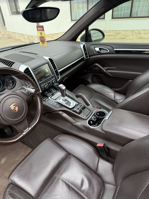 Porsche Cayenne 3.0 Diesel Panoramic R21 Maro Km Reali