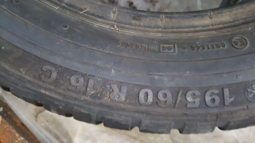 Гуми 195 60 16 С семперит