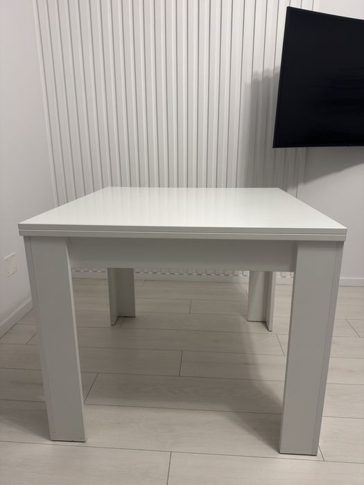 Masă extensibilă MDF pentru living / dining / bucătărie
