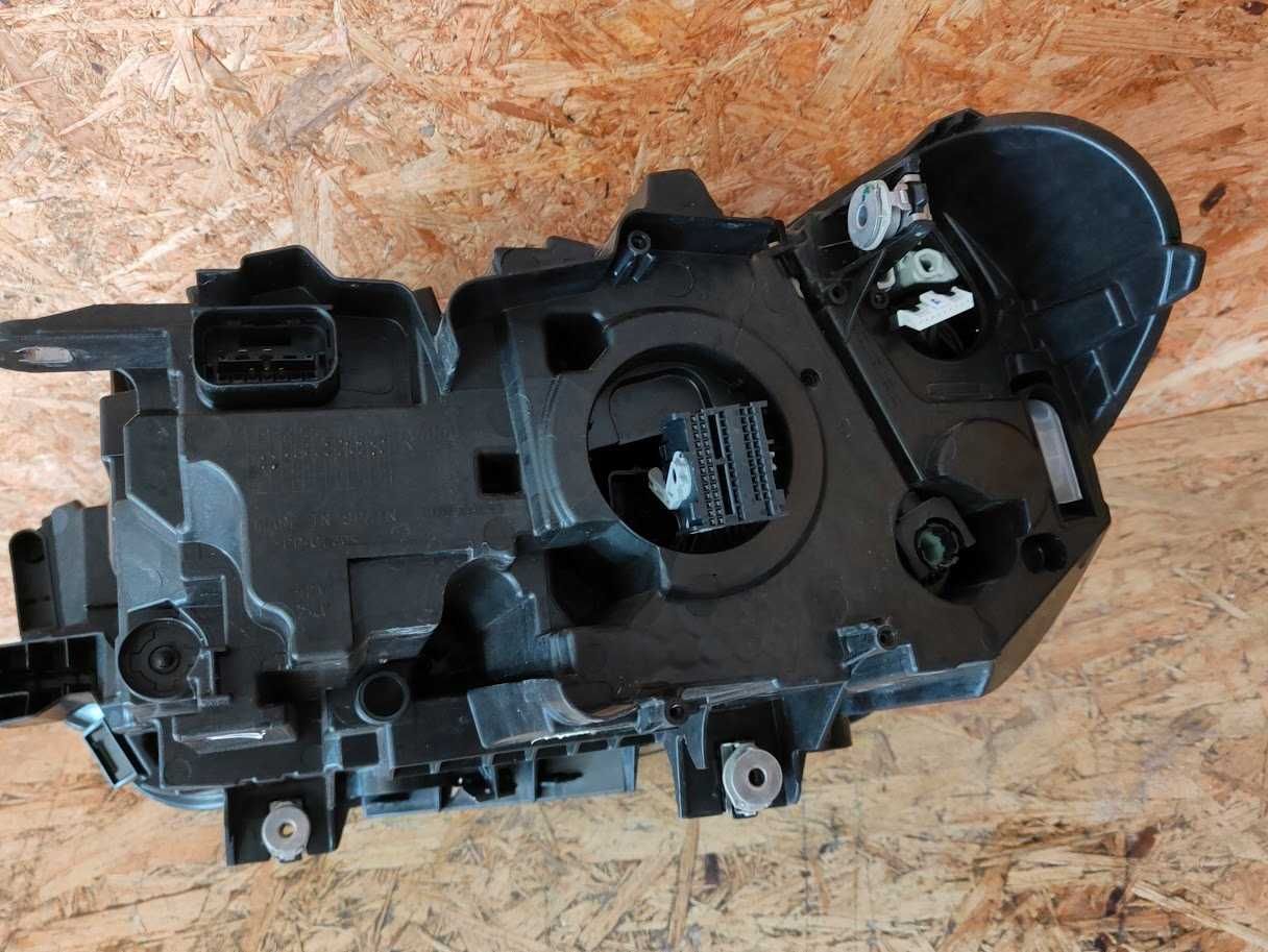 Оригинални фарове BMW X1 F48 F49 LIFT LCI FULL LED 2019 година