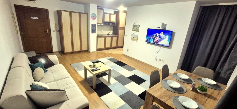 Двустаен апартамент.